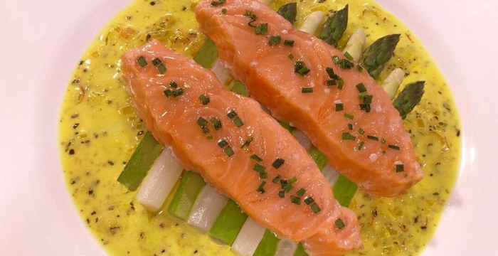 Poached Salmon Medallions